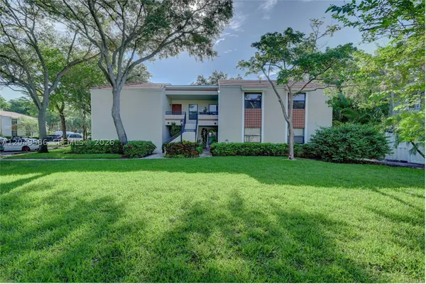 9858 NW 3rd #9858, Plantation, FL 33324