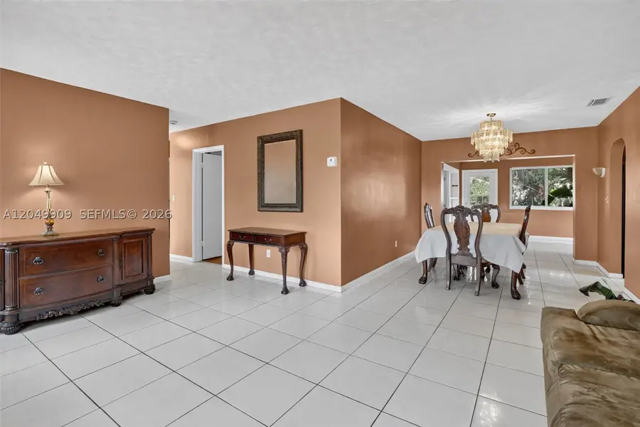 130 NW 78th, Pembroke Pines, FL 33024 - #3