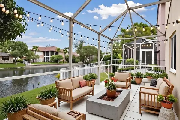 9847 Fairway Cove, Plantation, FL 33324