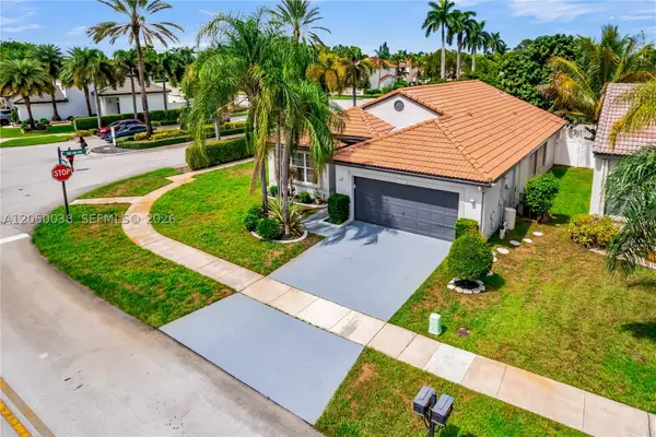 17971 SW 12th, Pembroke Pines, FL 33029