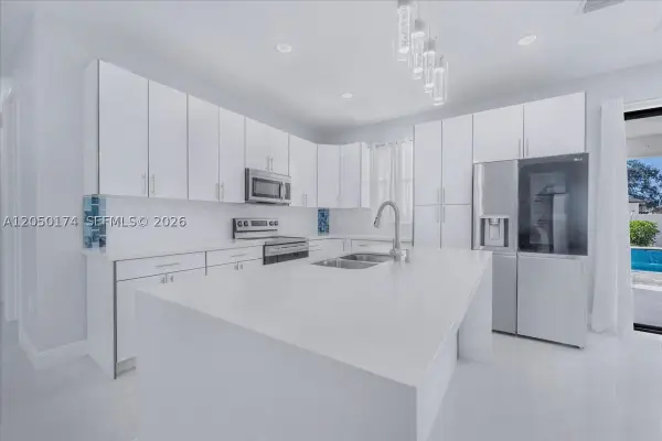 1114 NE 7th, Other Fl City, FL 33909