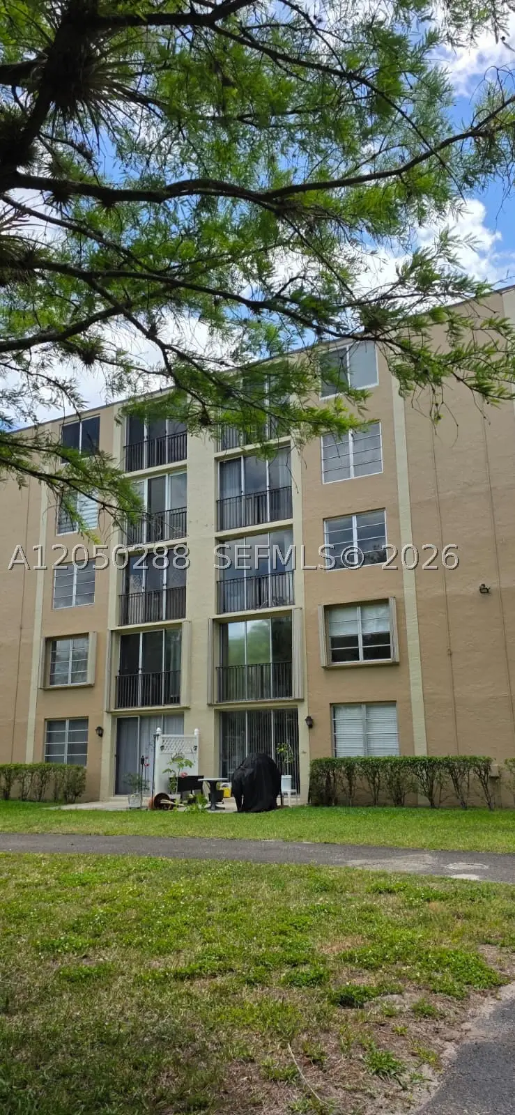 Address Withheld By Seller, Lauderhill, FL 33351 - #1