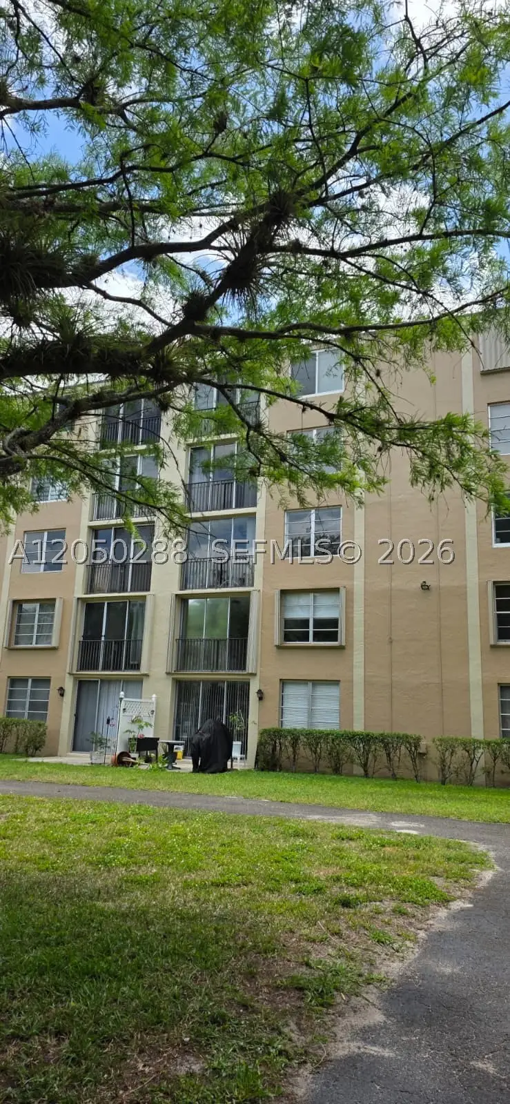 Address Withheld By Seller, Lauderhill, FL 33351 - #2