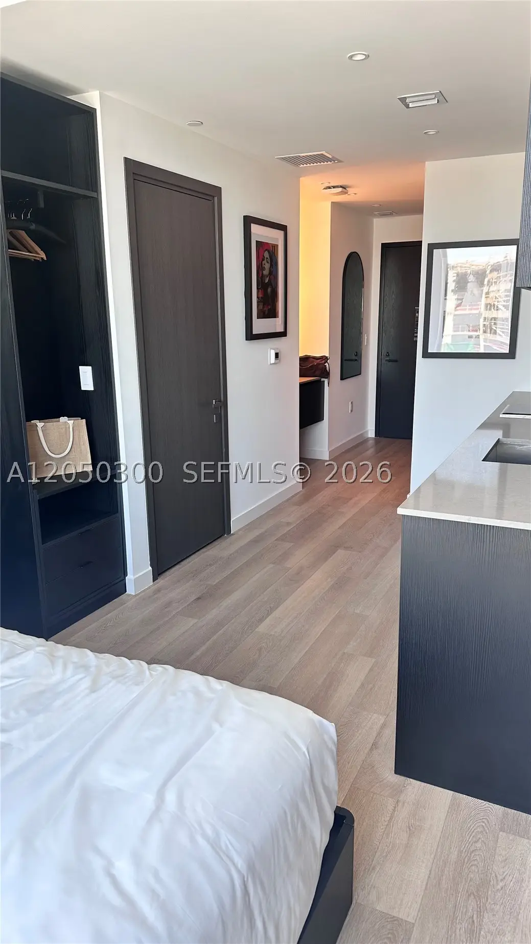 20 NE 11 #2212A, Miami, FL 33132 - #1