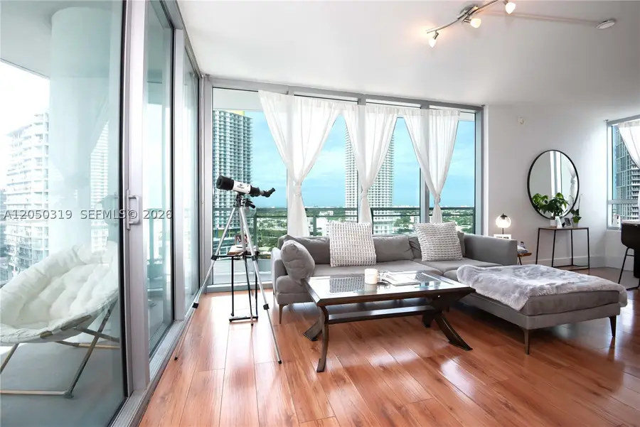 90 SW 3rd #2113, Miami, FL 33130 - #3