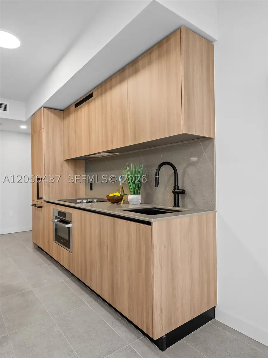 121 NE 5th #3706, Miami, FL 33132 - #3