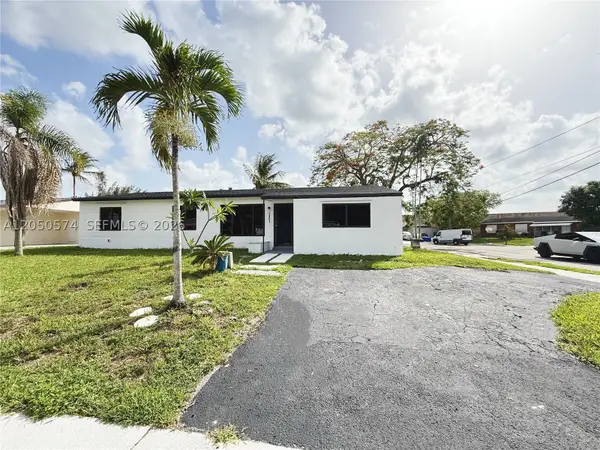 Address Withheld By Seller, Plantation, FL 33317