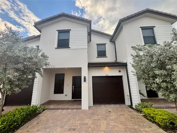 218 SW 159th, Pembroke Pines, FL 33027