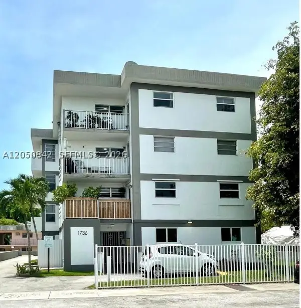 1736 SW 19th #404, Miami, FL 33145
