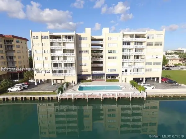 9381 E Bay Harbor #302S, Bay Harbor Islands, FL 33154