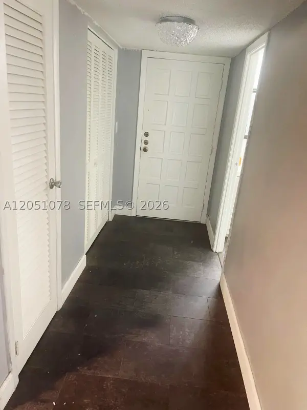 Address Withheld By Seller, Lauderhill, FL 33319