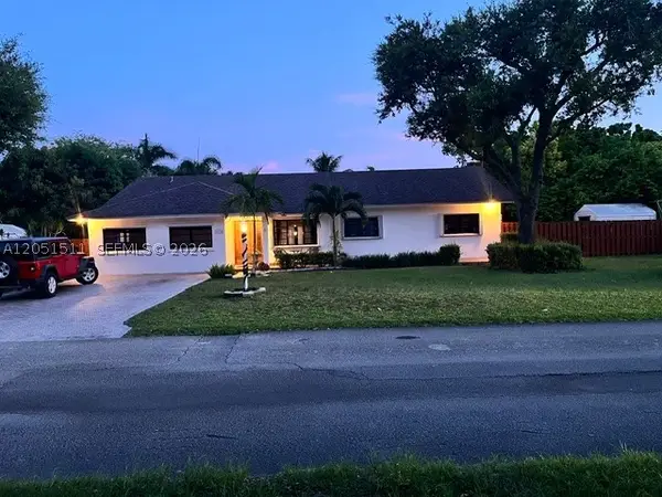16330 SW 282nd, Homestead, FL 33033