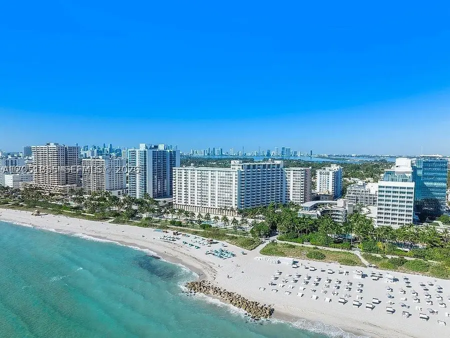 2899 Collins #1734, Miami Beach, FL 33140 - #2