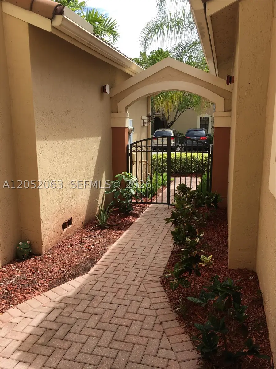 4258 Vineyard, Weston, FL 33332 - #2