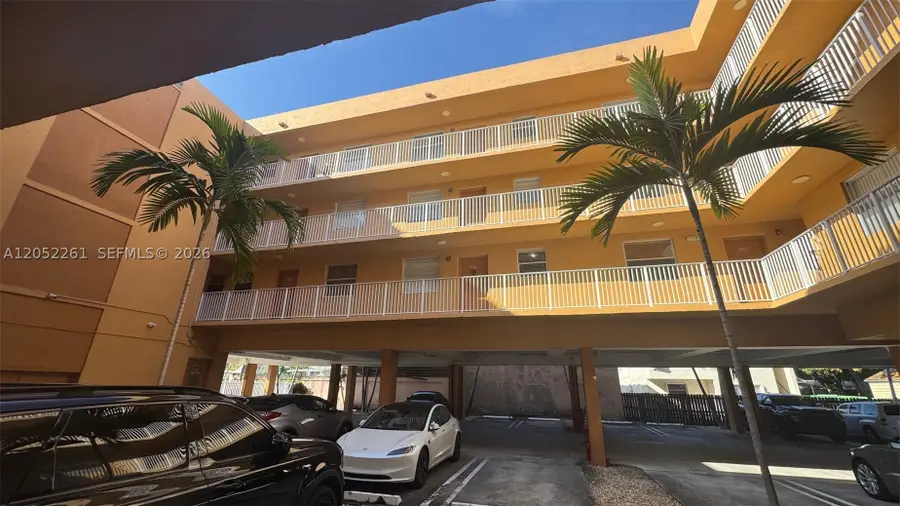 2441 SW 31st #303, Miami, FL 33145 - #3