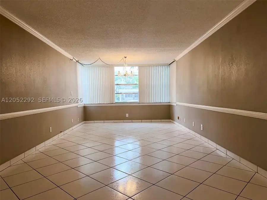 6700 Cypress #111, Plantation, FL 33317 - #2