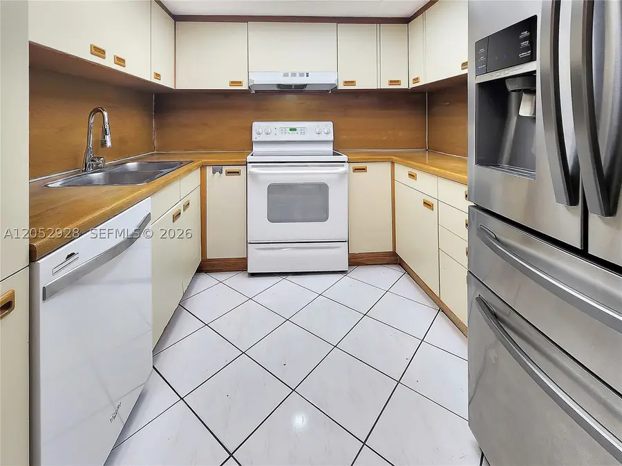 9070 SW 125th #A203, Miami, FL 33186 - #3