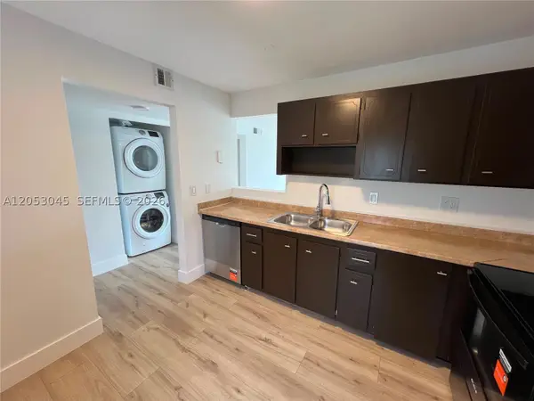 Address Withheld By Seller, Plantation, FL 33313