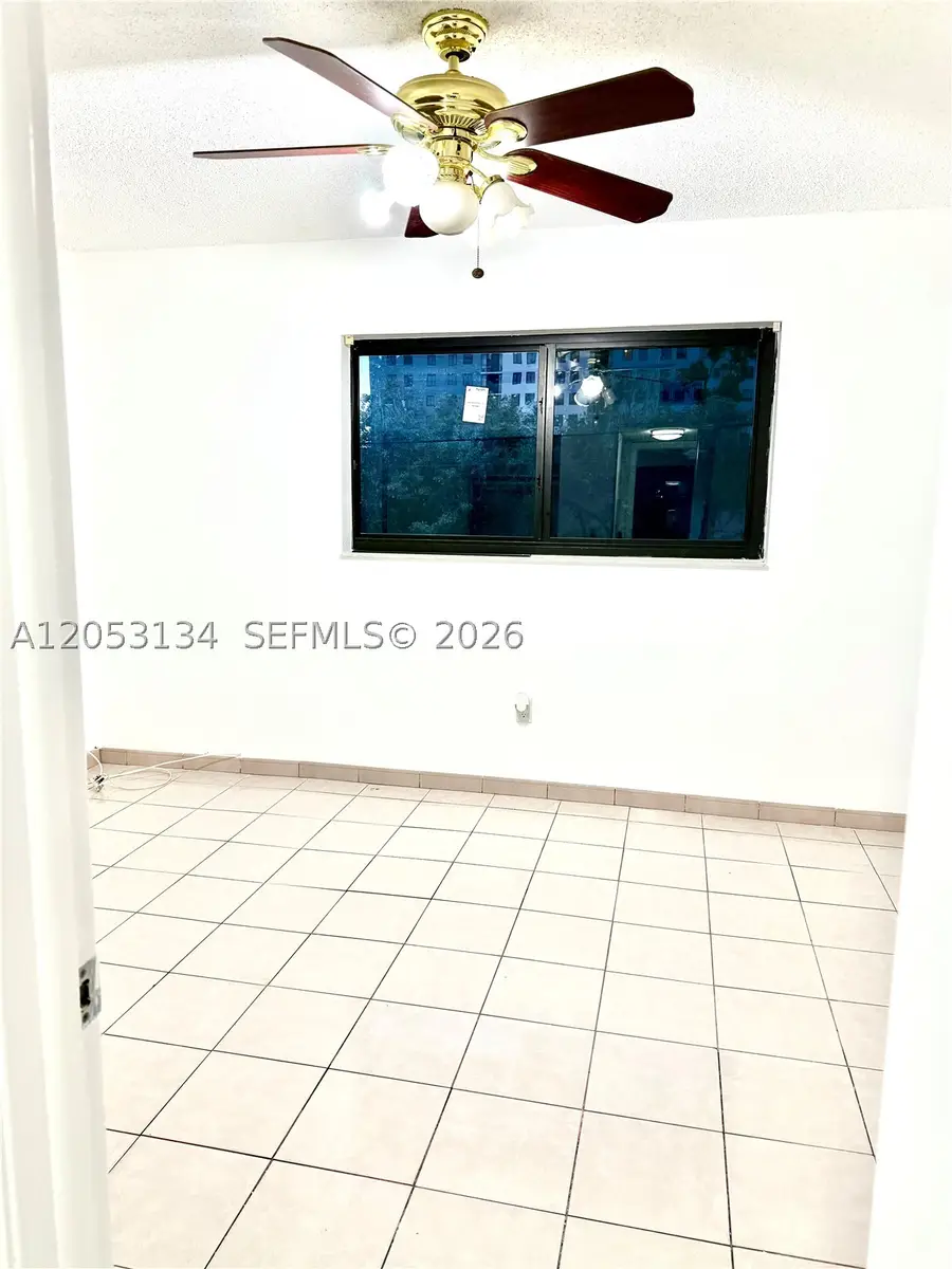 131 SW 109th #L5, Sweetwater, FL 33174 - #3