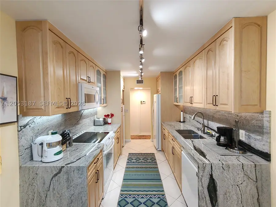 2751 S Ocean #1106S, Hollywood, FL 33019 - #2