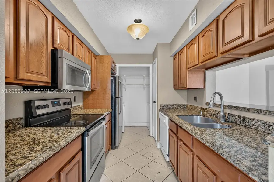995 Riverside #120, Coral Springs, FL 33071 - #2