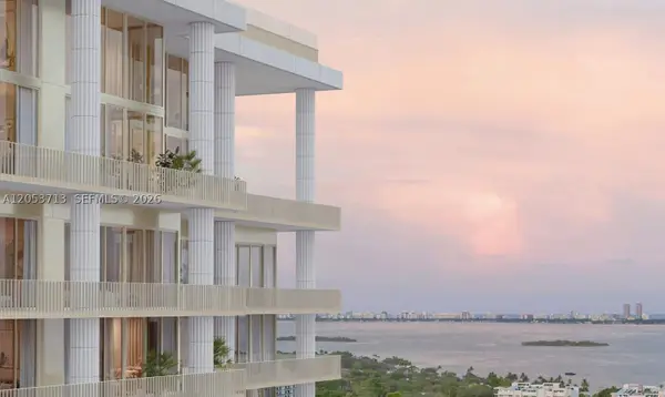 39 NE 39th #2103, Miami, FL 33137