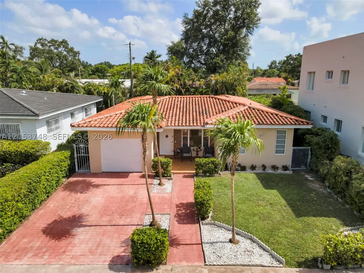 35 Oviedo, Coral Gables, FL 33134 - #1