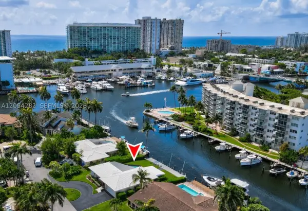 2762 NE 3rd, Pompano Beach, FL 33062