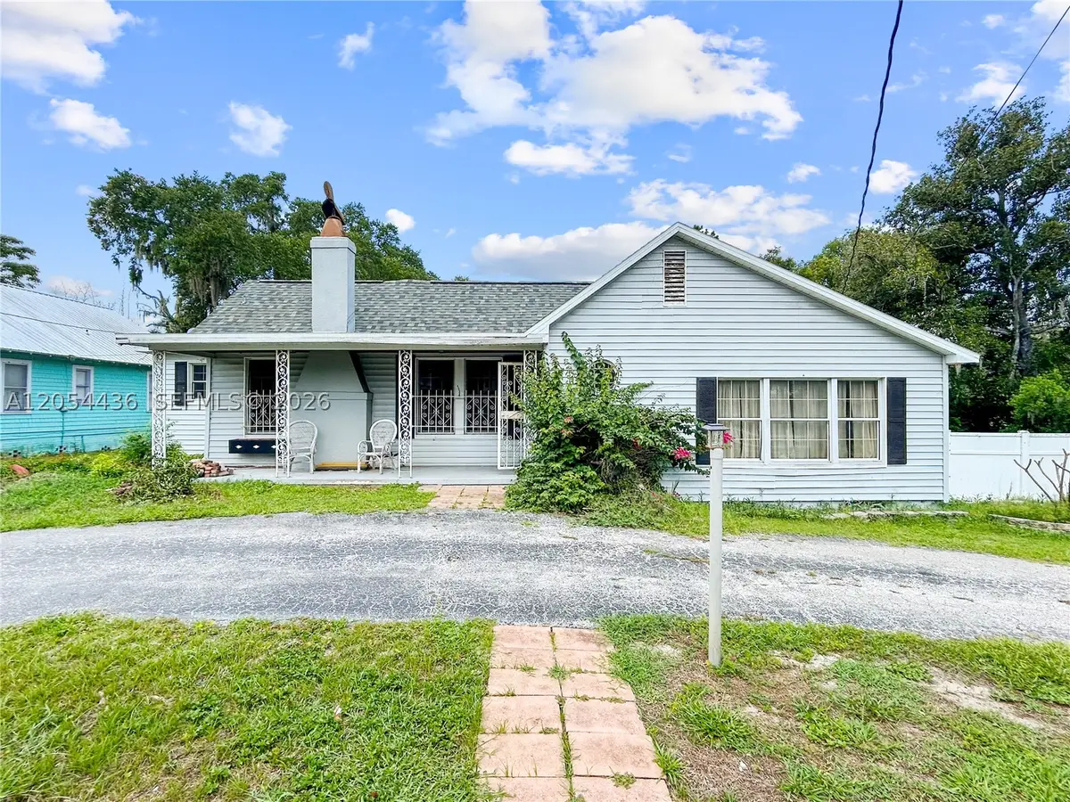 211 N 12th, Leesburg, FL 34748 - #1