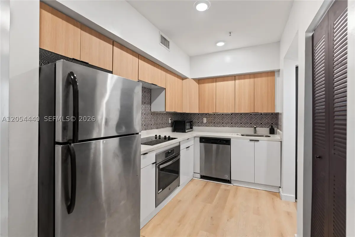 810 7th #102, Miami Beach, FL 33139 - #1