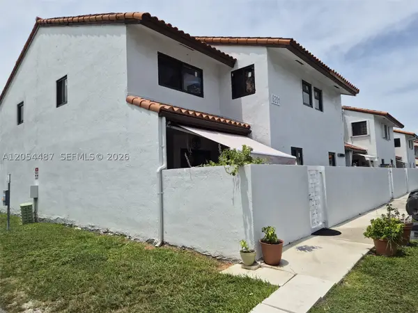 6201 sw 138 Th #G, Miami, FL 33183