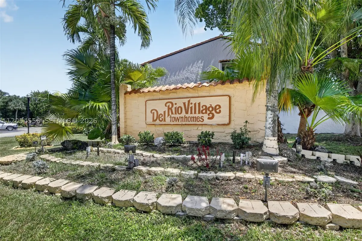 4070 Sierra, Sunrise, FL 33351 - #1
