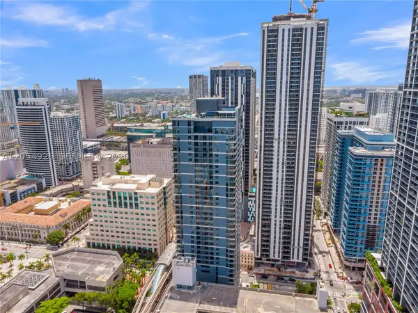 121 NE 5th #3405, Miami, FL 33132