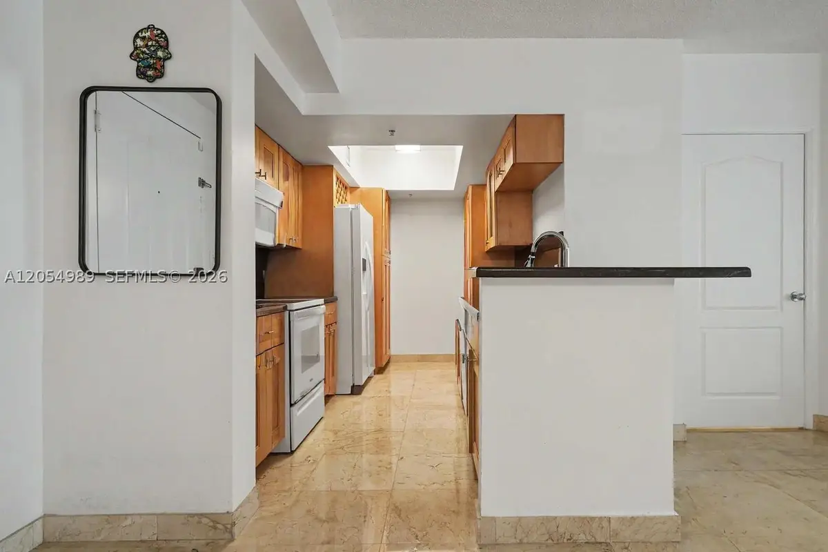 5085 NW 7th #906, Miami, FL 33126 - #1