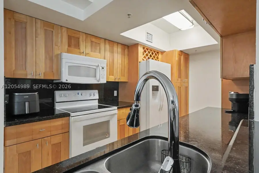 5085 NW 7th #906, Miami, FL 33126 - #3