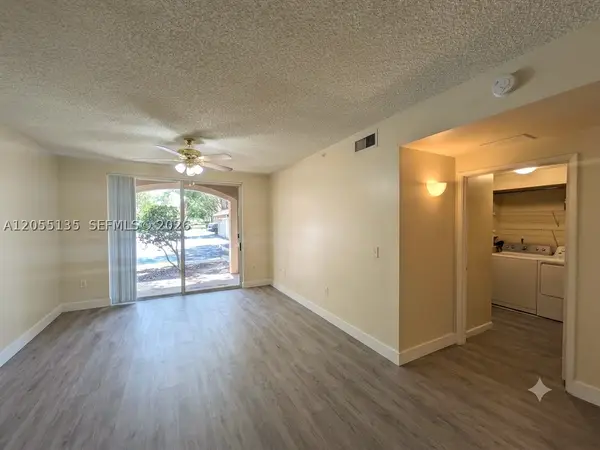 8060 N Nob Hill #101, Tamarac, FL 33321