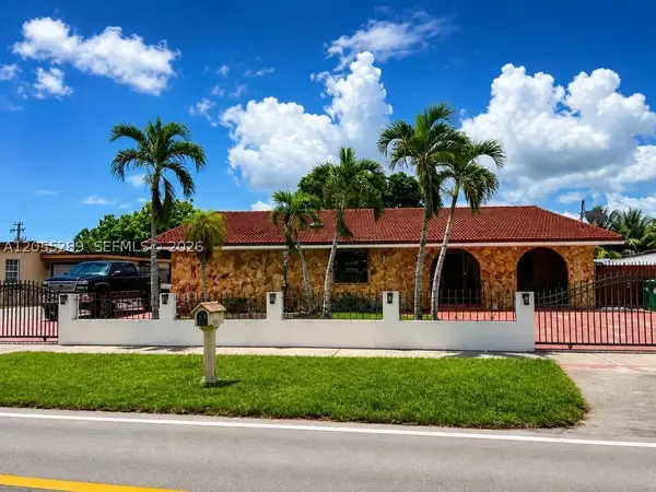 11220 SW 47th, Miami, FL 33165