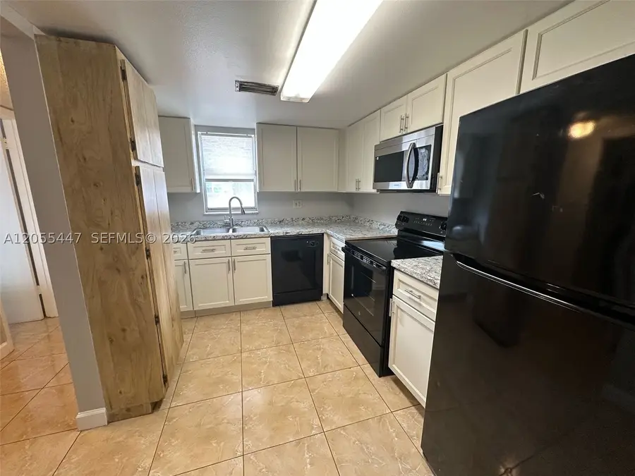 4159 SW 66th #120, Davie, FL 33314 - #3