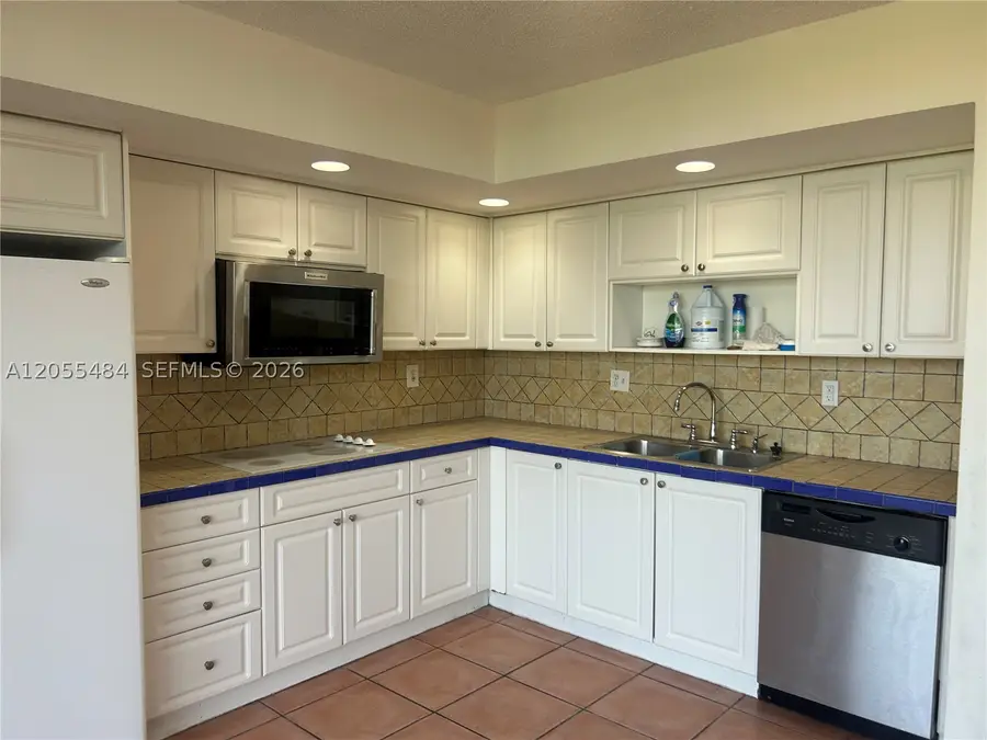 8600 SW 133rd Ave #423, Miami, FL 33183 - #3
