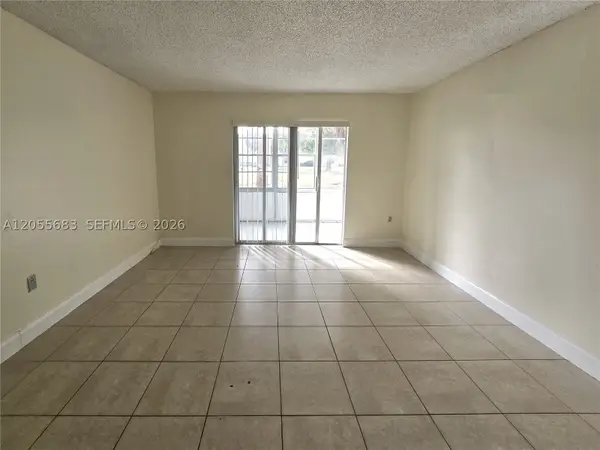 4334 NW 9th #9-1B, Deerfield Beach, FL 33064