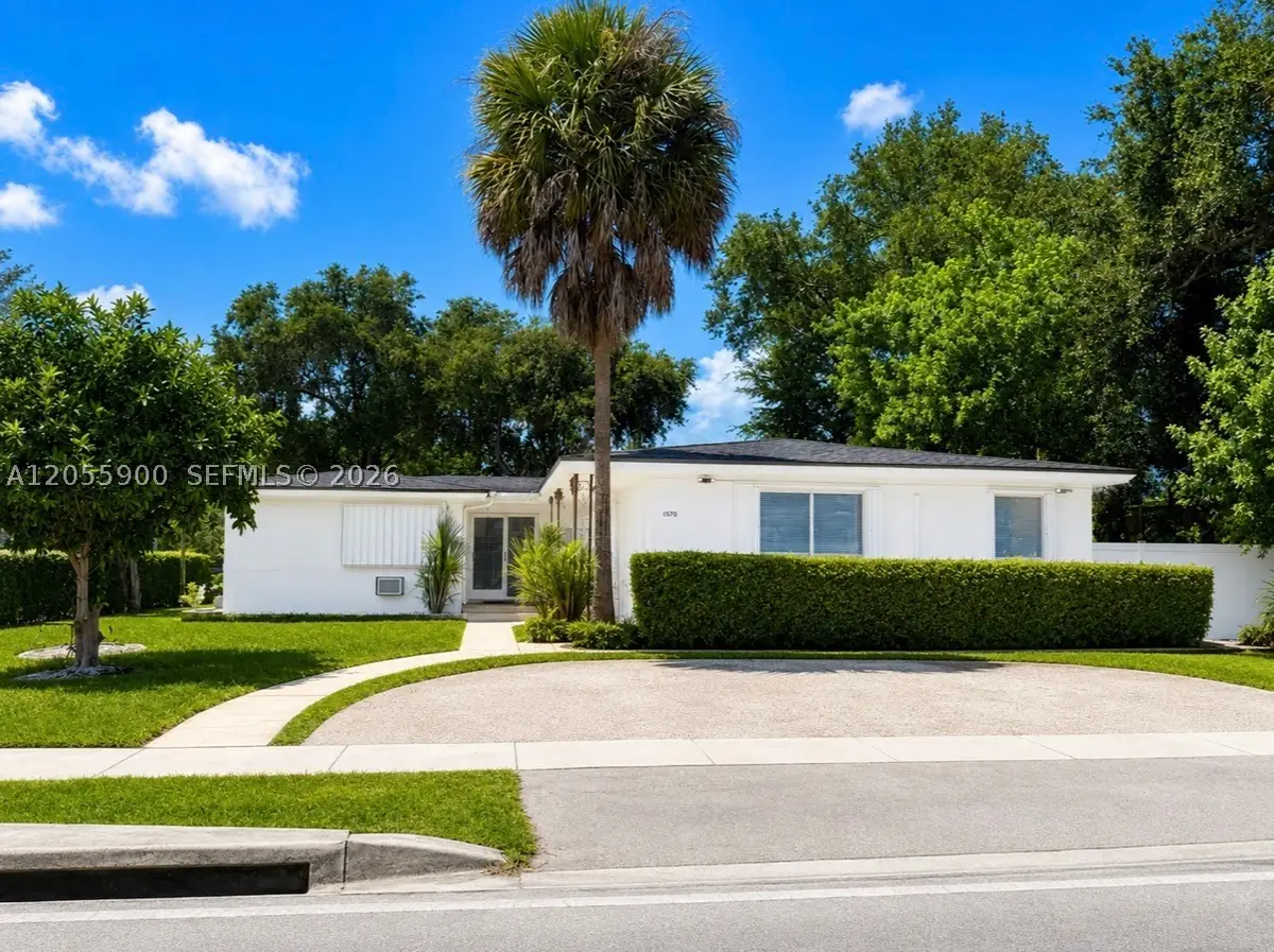 1570 NE 130th, North Miami, FL 33161 - #1