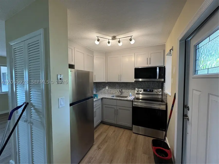 707 S 19th #1, Hollywood, FL 33020 - #3