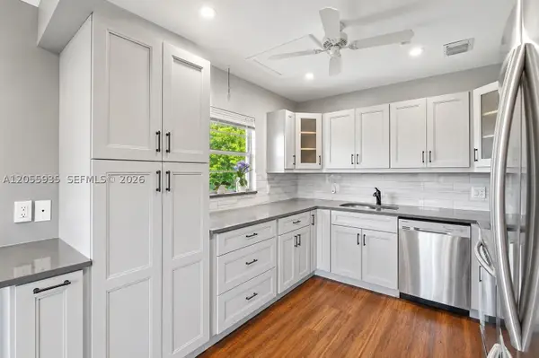 13475 SW 9th #401A, Pembroke Pines, FL 33027