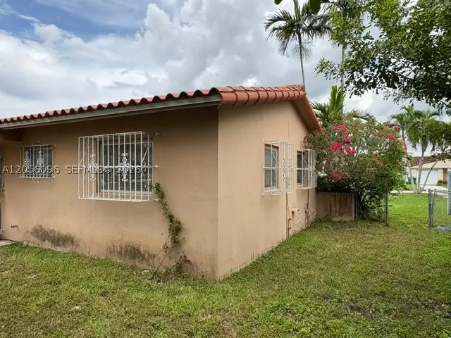 9590 SW 19th, Miami, FL 33165 - #3