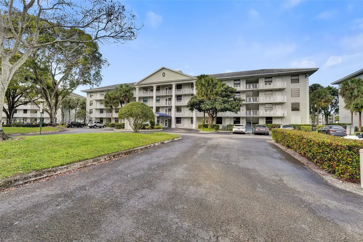 1713 Whitehall #304, Davie, FL 33324 - #1