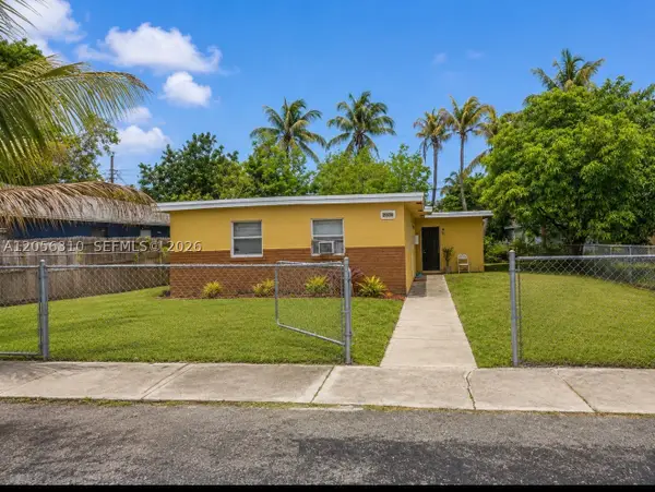 2930 NW 8th, Fort Lauderdale, FL 33311