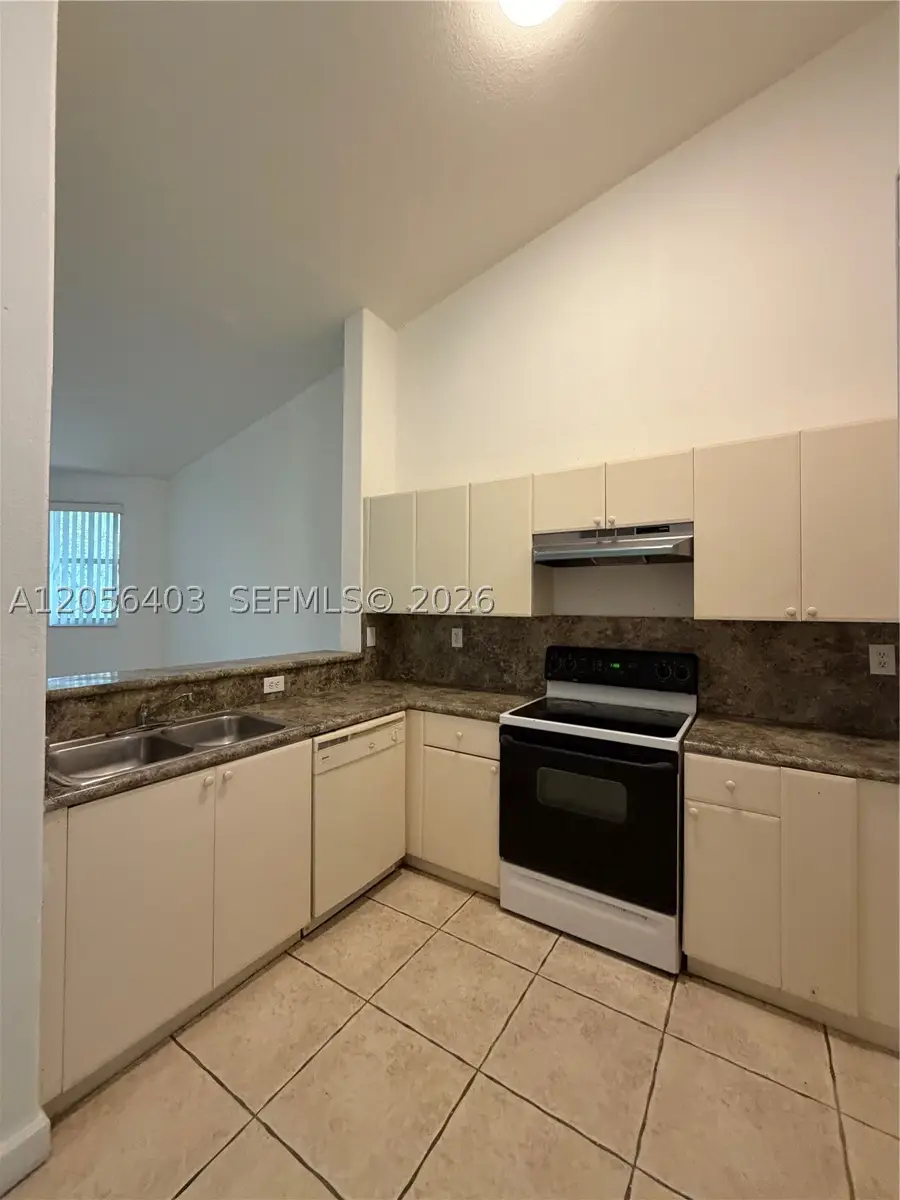 1661 SE 28th #204, Homestead, FL 33035 - #3