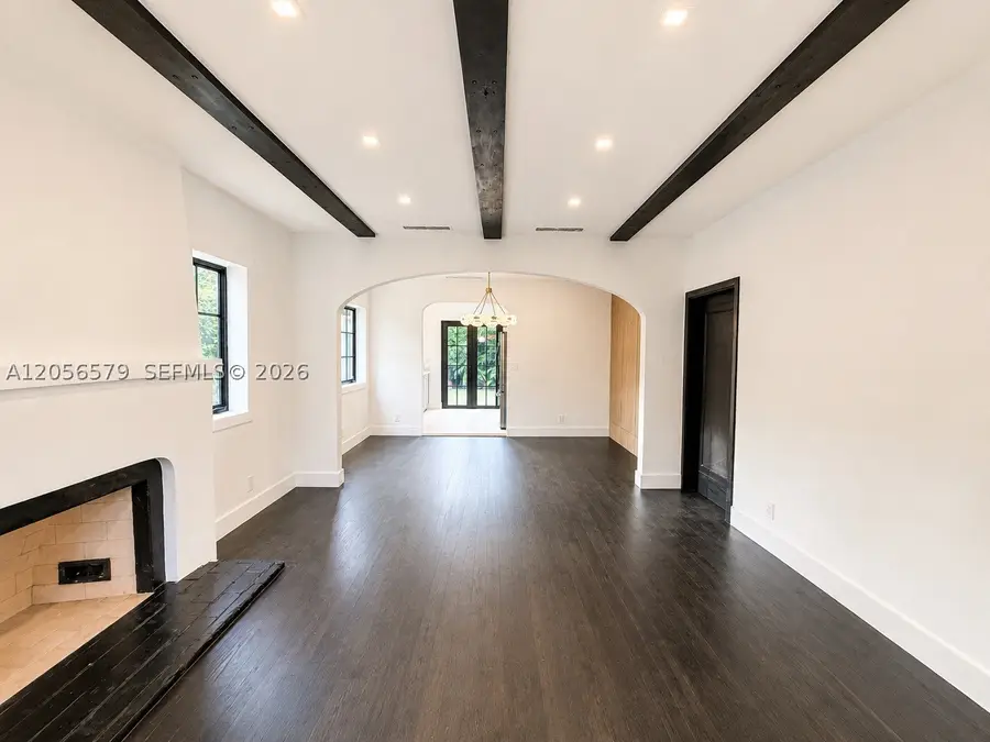 1213 Aguila, Coral Gables, FL 33134 - #3
