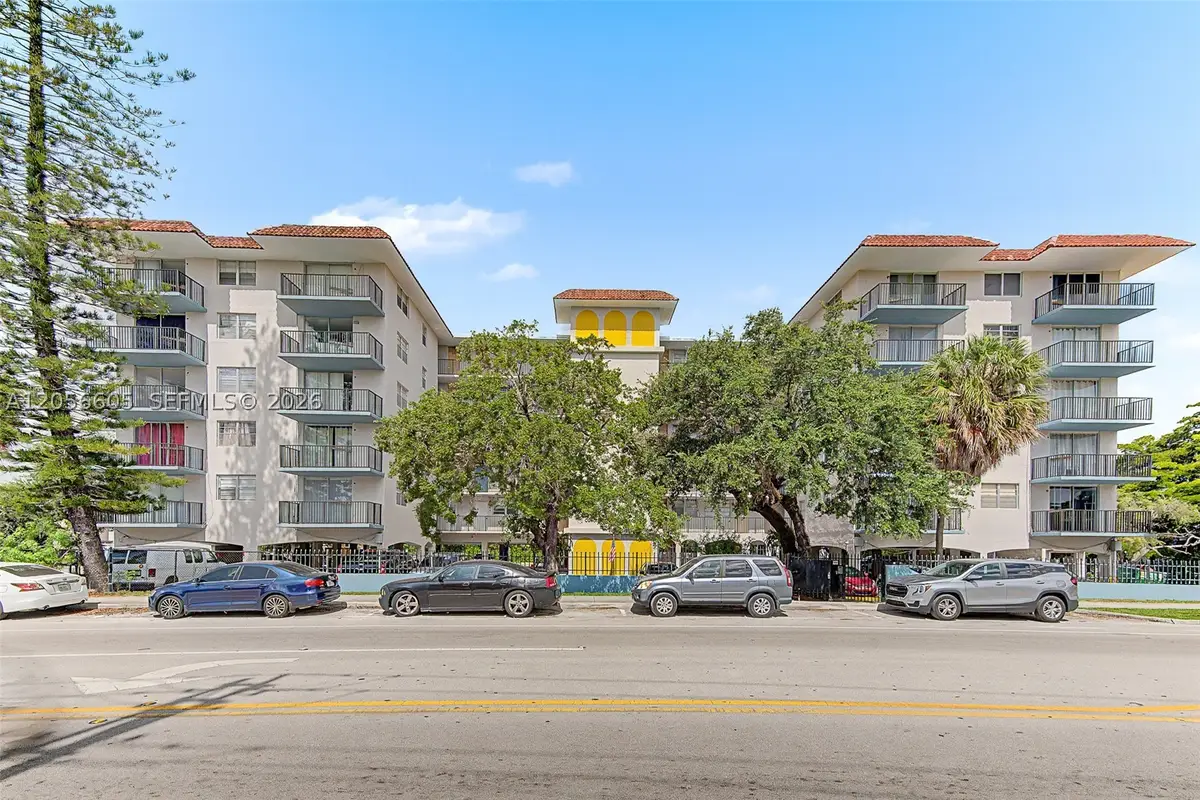 12590 NE 16th #402, North Miami, FL 33161 - #1