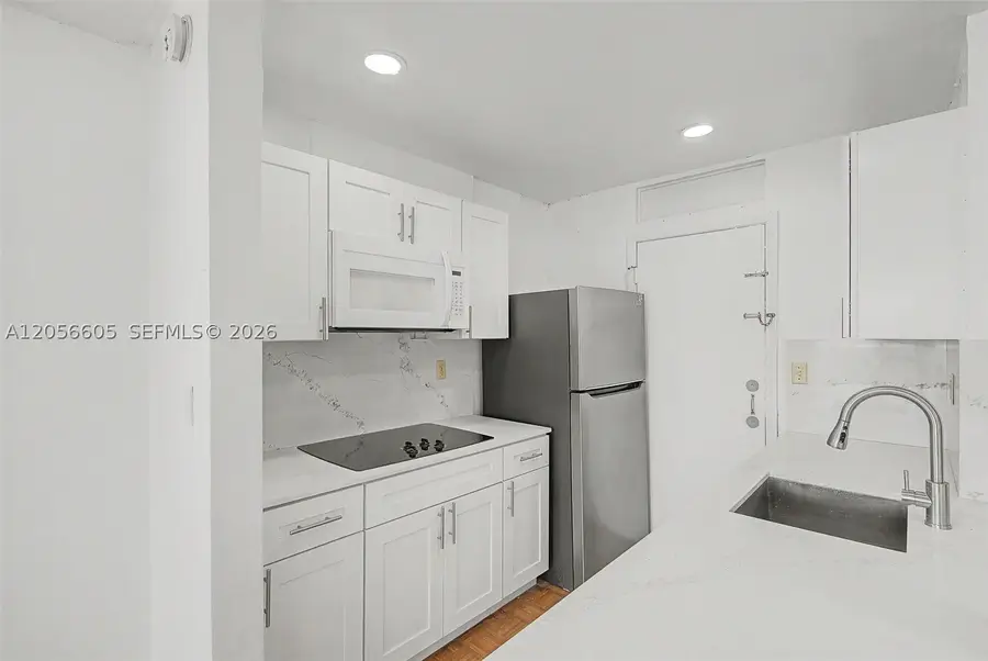 12590 NE 16th #402, North Miami, FL 33161 - #3